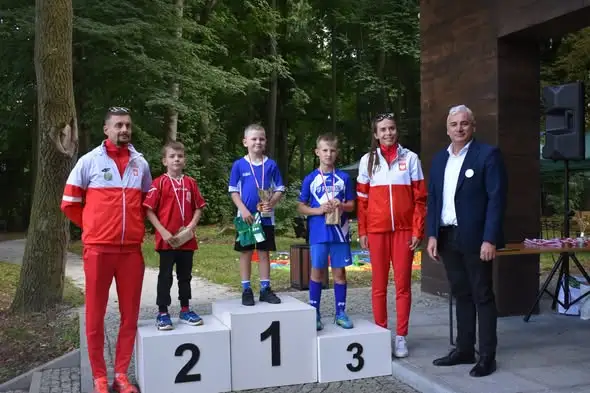 Park w Fijewie otwarty – biegi przełajowe dla uczniów gminy Lubawa