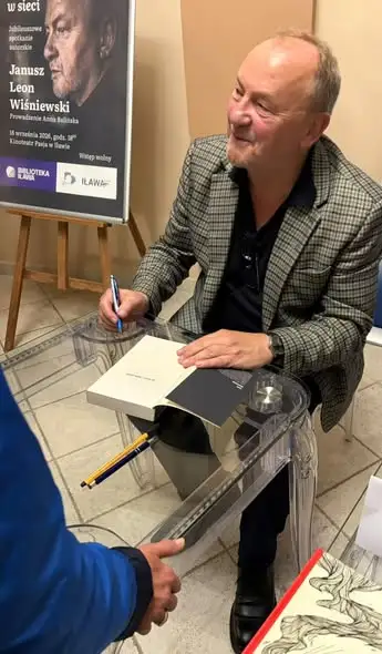 Janusz Leon Wiśniewski spotkał się z uczniami w Iławie