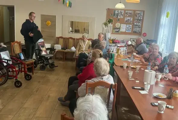 Seniorzy z gminy Iława dowiedzieli się, jak zdobyć dofinansowanie na sprzęt medyczny