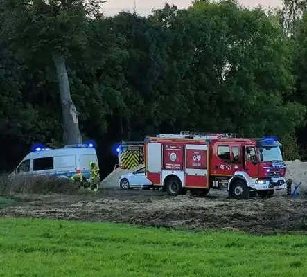 Wypadek w Różnowie na DW 515: rowerzysta ranny, lądował śmigłowiec LPR