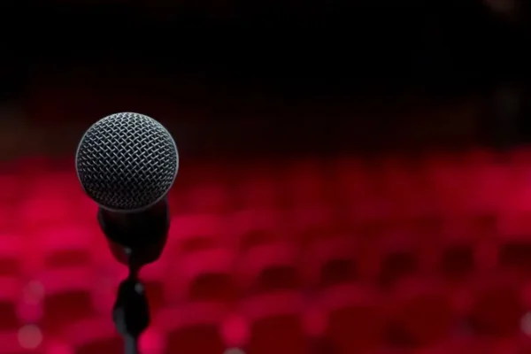 Piotr Bałtroczyk wystąpi w Lubawie – stand-up już w niedzielę 18 października